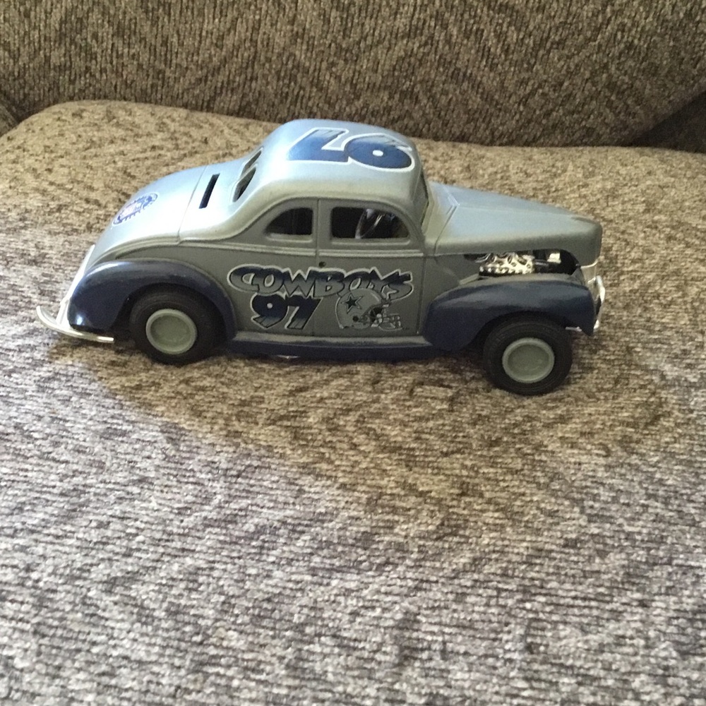 Dallas Cowboys car bank